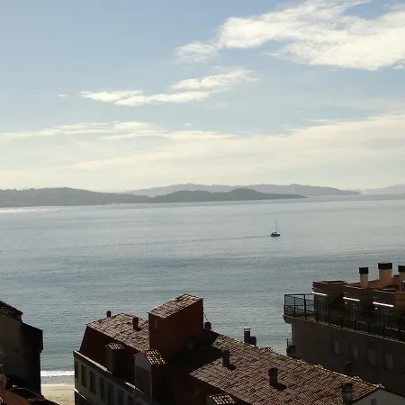 Atico En A 160 M De Playa Silgar 公寓